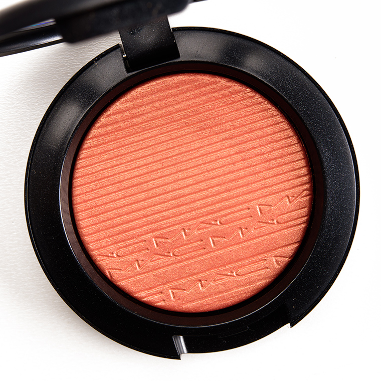 MAC Telling Glow Extra Dimension Blush