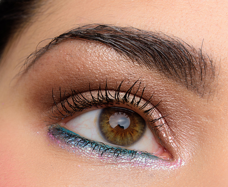 Neutral Eye with Pop of Color | Look Breakdown