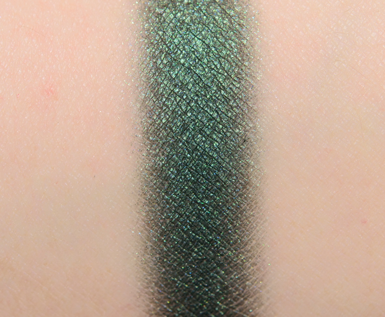 <p class="text-center">Urban Decay Graffiti Eyeshadow (Discontinued)</p>