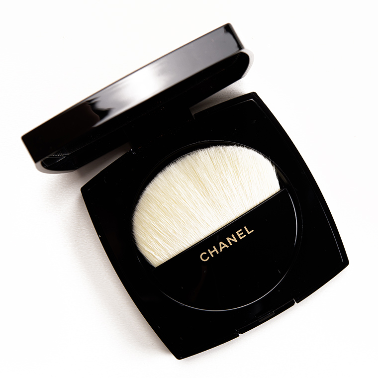 Chanel Light Les Beiges Healthy Glow Luminous Colour