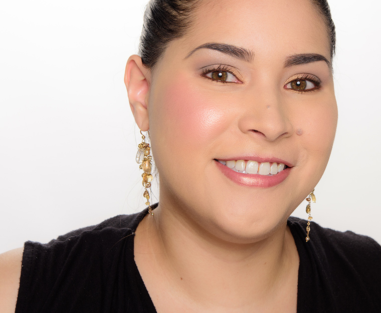 Ciate Baby Doll Glow-To Illuminating Blush