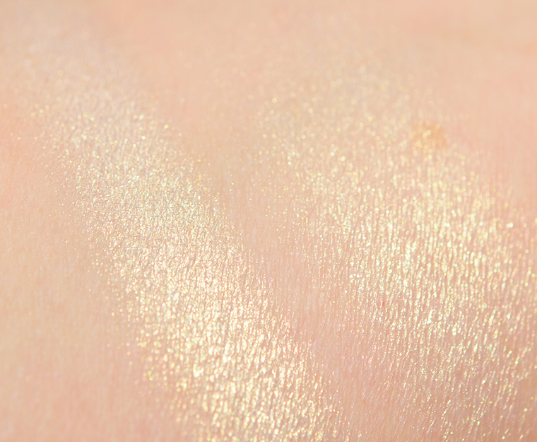 Coloured Raine No Flash Needed Focal Point Glowlighter