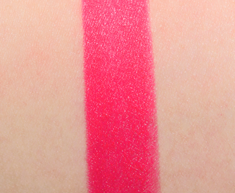<p class="text-center">MAC A Killing Smile Lipstick</p>