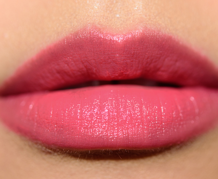 <p class="text-center">MAC Secret Admirer Casual Colour Lip & Cheek Colour</p>