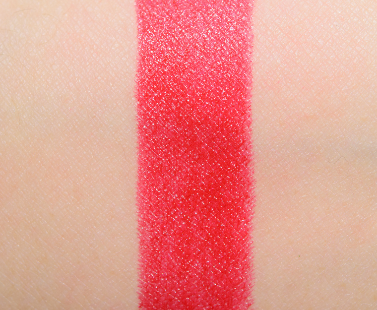 <p class="text-center">MAC Yoni Crush Lipstick</p>