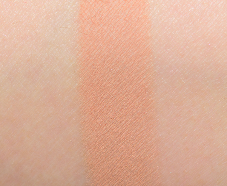 <p class="text-center">Makeup Geek Buffed Eyeshadow</p>