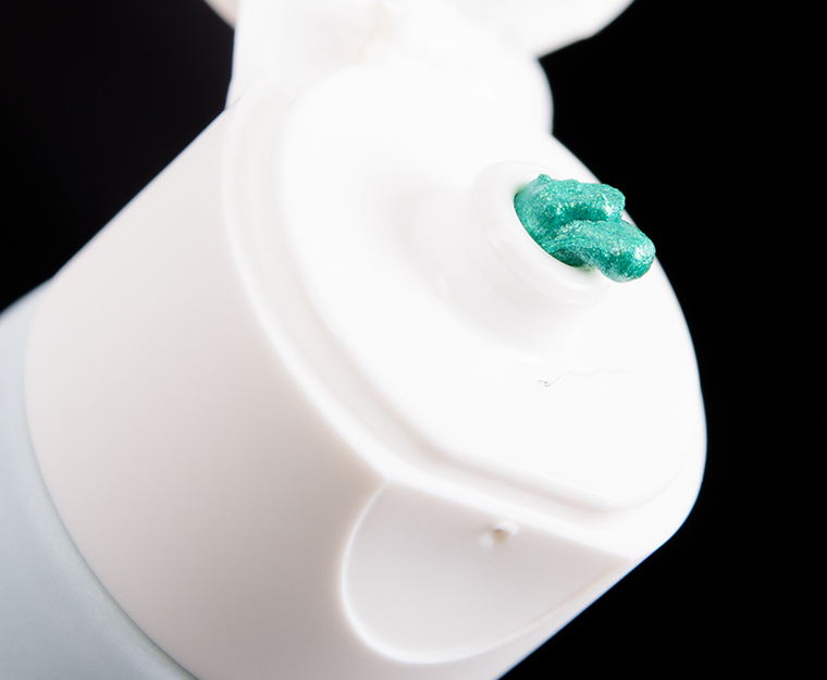 Milk Makeup Mermaid Parade Eye Pigment