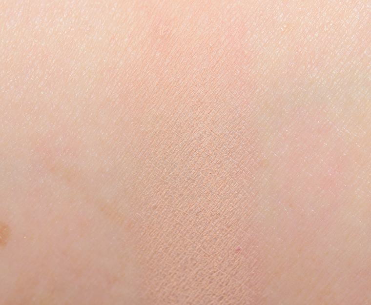<p class="text-center">Pretty Vulgar Rise Eyeshadow</p>