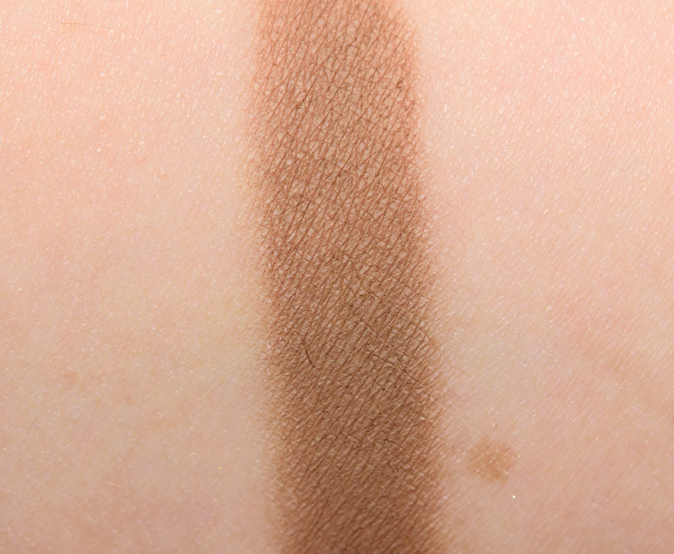 <p class="text-center">Pretty Vulgar Nest Egg Eyeshadow</p>
