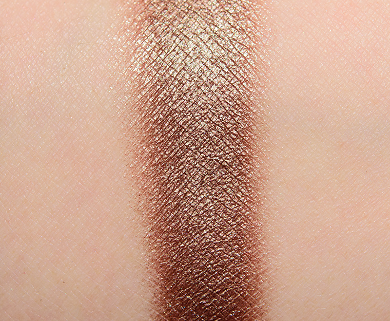 <p class="text-center">Pretty Vulgar Eye Spy Eyeshadow</p>
