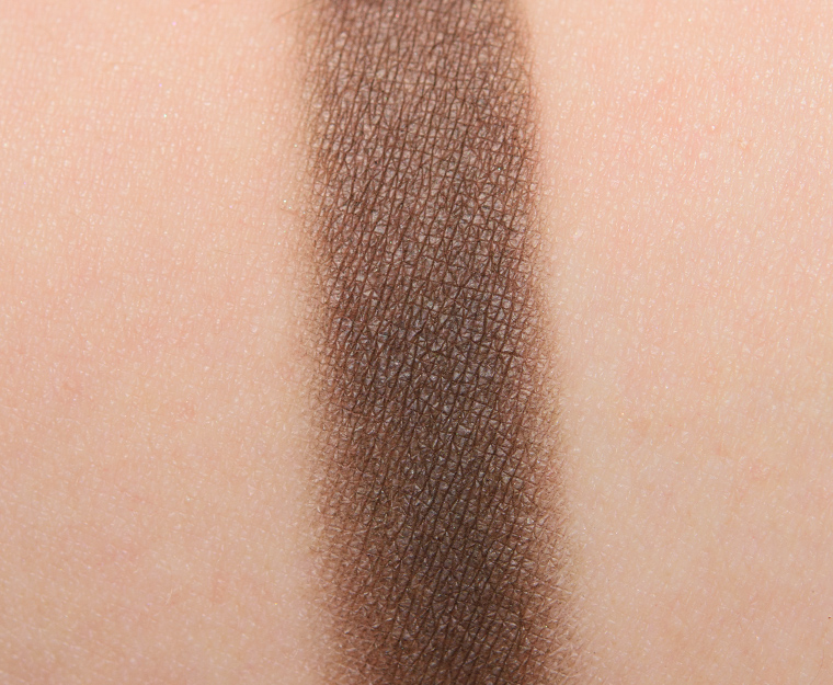 <p class="text-center">Pretty Vulgar Swoop Eyeshadow</p>