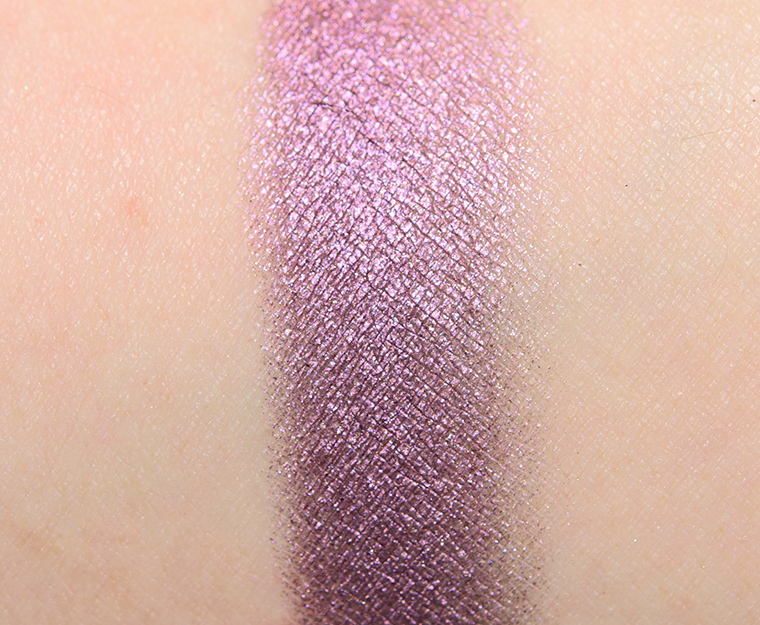 <p class="text-center">Pretty Vulgar Brilliant Eyeshadow</p>