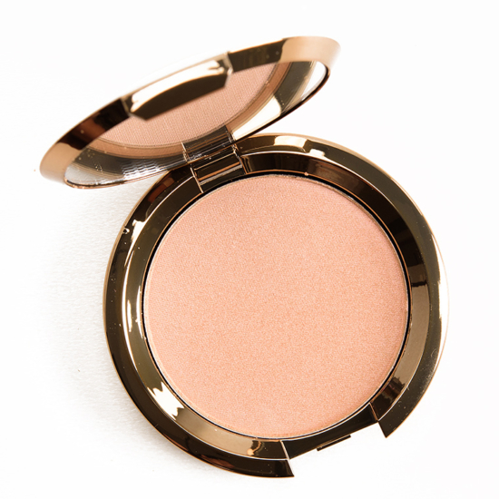 Becca Champagne Dream Flashes Bellini Light Chaser Highlighter