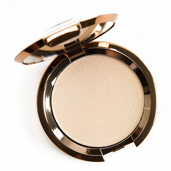Becca Pearl Flashes Gold Light Chaser Highlighter