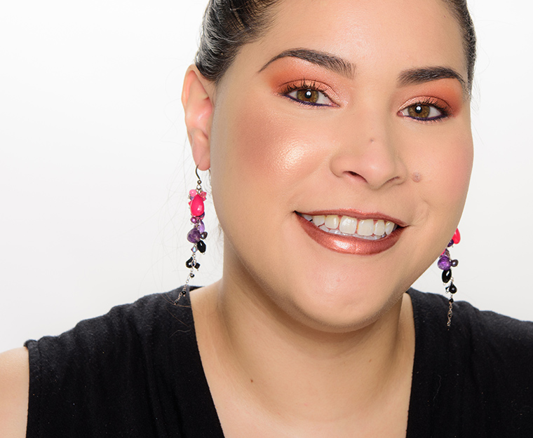 Bobbi Brown Sunkissed Glow Highlighting Powder
