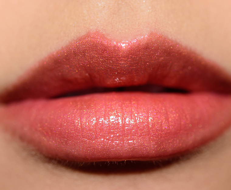 <p class="text-center">Huda Beauty Boujee Lip Strobe</p>