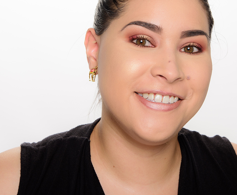 Huda Beauty Fiji Cream Highlight