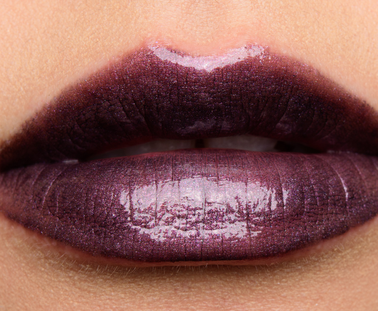 Huda Beauty Moody Lip Strobe