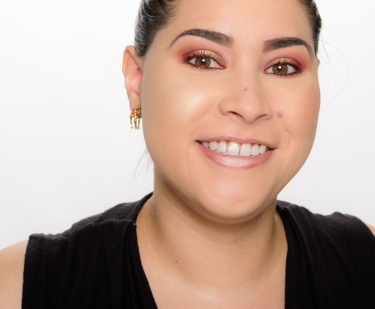 Huda Beauty Santorini Powder Highlight