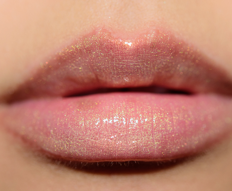 <p class="text-center">Huda Beauty Posh Lip Strobe</p>