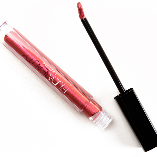 Huda Beauty Lip Strobe Saucey