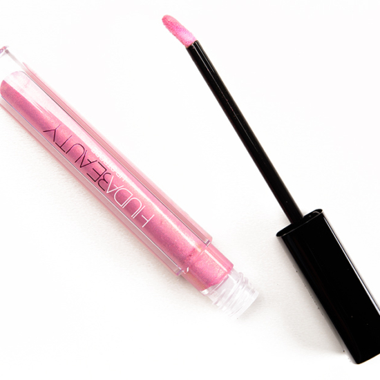 Huda Beauty Snobby Lip Strobe