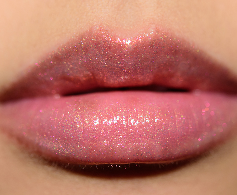 <p class="text-center">Huda Beauty Snobby Lip Strobe</p>