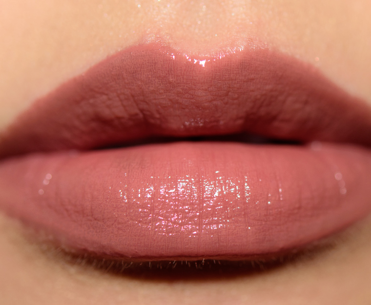 <p class="text-center">Jouer Fifth Ave High Pigment Lip Gloss</p>