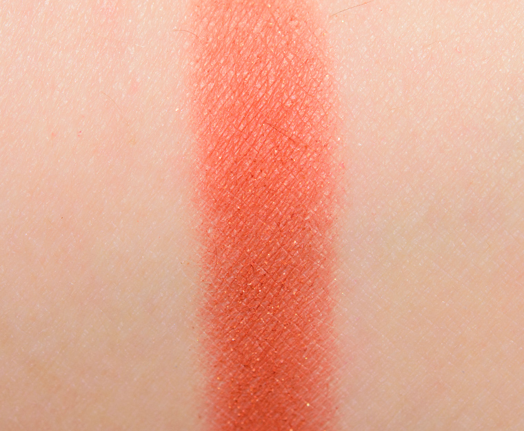 <p class="text-center">Juvia's Place Cairo Eyeshadow</p>