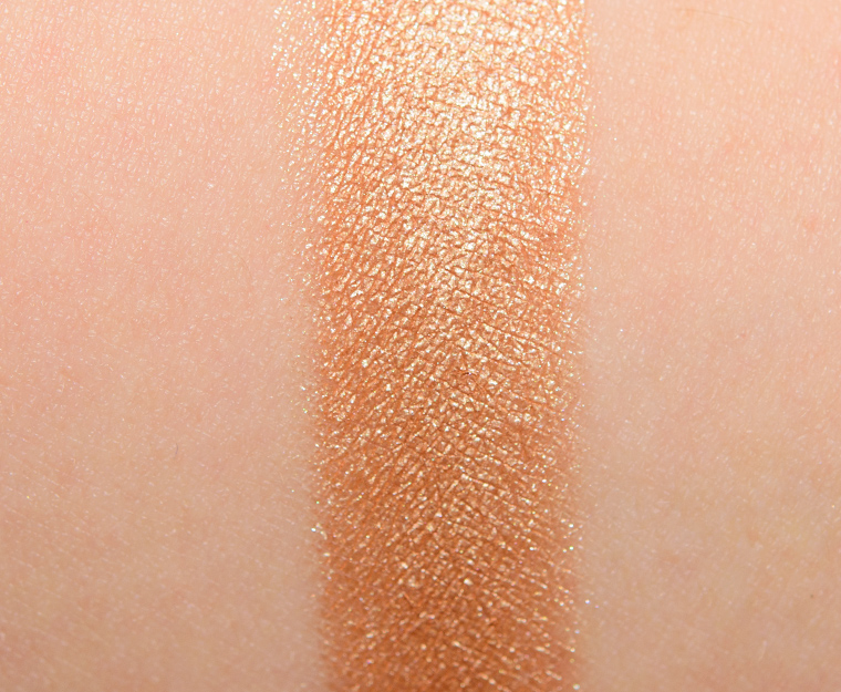 <p class="text-center">Juvia's Place Dahia Eyeshadow</p>