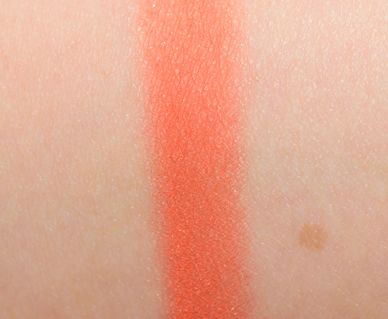 MAC Sabina Sangre Eyeshadow
