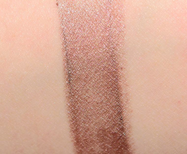 <p class="text-center">Maybelline Silk Stone Color Sensational Matte Metallics Lipstick</p>
