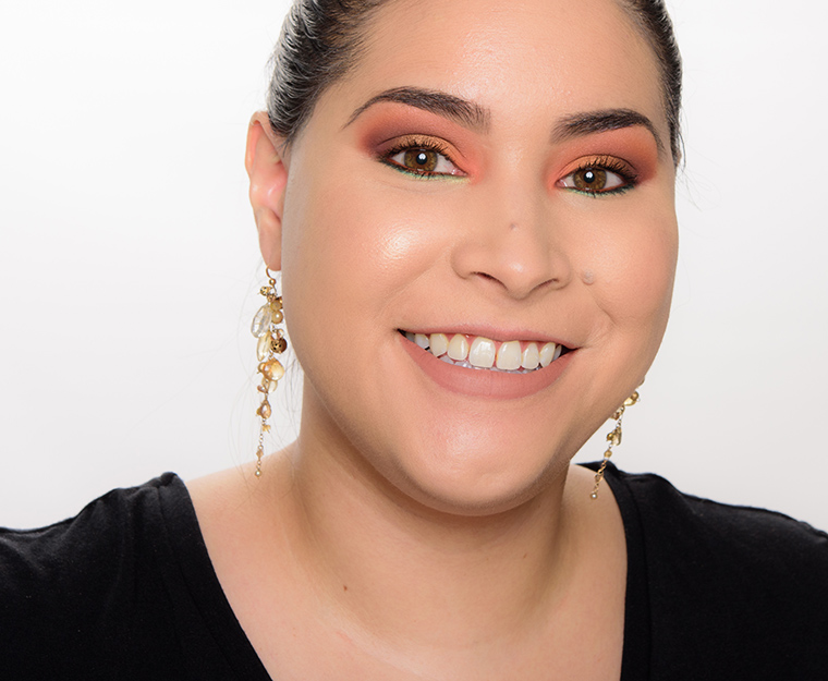 Anastasia Peach Fizz Liquid Glow Highlighter