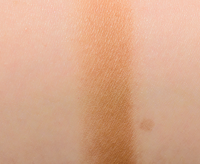 <p class="text-center">Juvia's Place Madagascar Eyeshadow</p>