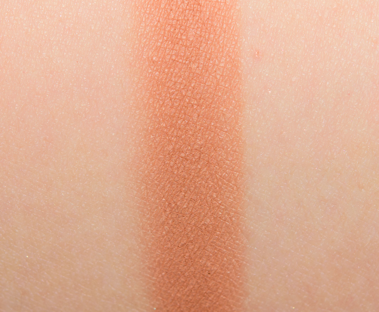 <p class="text-center">Juvia's Place Nubian #3 Eyeshadow</p>
