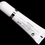 Marc Jacobs Beauty Under(cover) Perfecting Coconut Eye Primer 