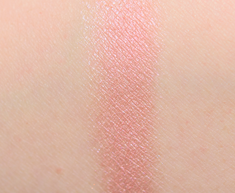 <p class="text-center">Sephora Pink Champagne PRO Eyeshadow</p>