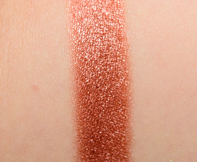 Huda Beauty Blood Moon Textured Shadow