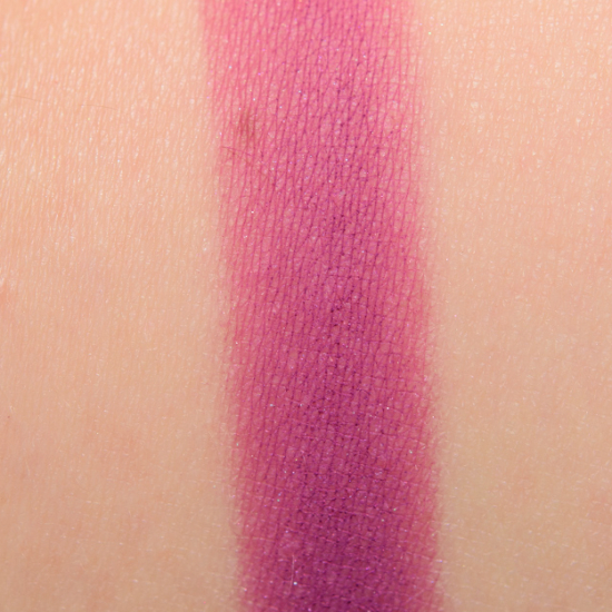 Huda Beauty Amethyst Textured Shadow