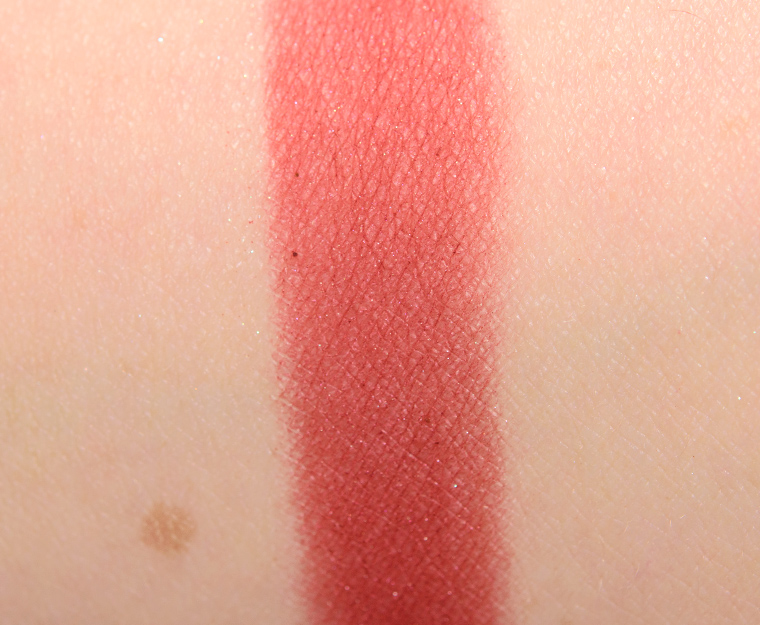 Huda Beauty Saffron Textured Shadow