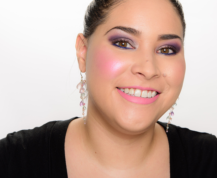 Huda Beauty Mykonos Powder Highlight