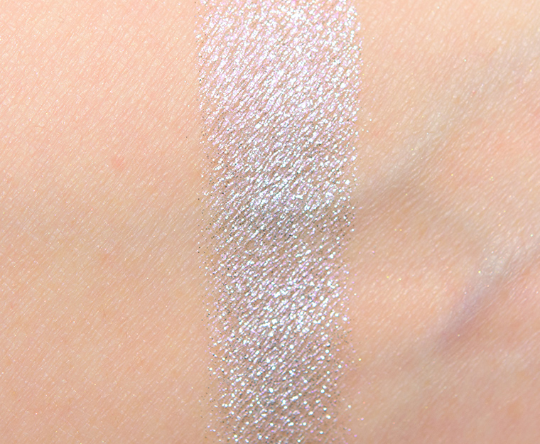 <p class="text-center">MAC Tattle-Tale MAC Girls Eyeshadow</p>