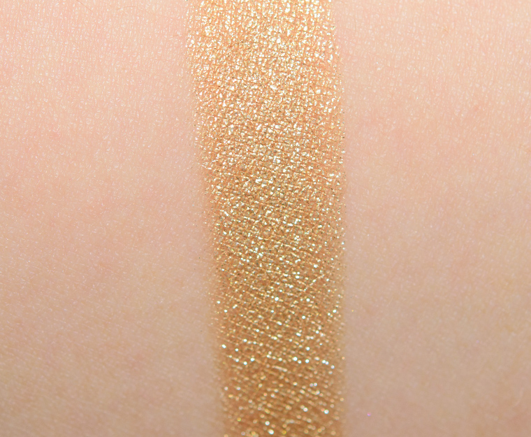 <p class="text-center">MAC Very Frisky MAC Girls Eyeshadow</p>