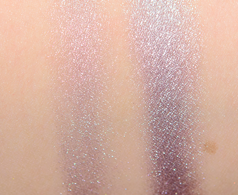 <p class="text-center">Make Up For Ever 26 Old Silver Star Lit Powder</p>