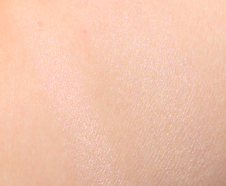 Milk Makeup Mars Holographic Highlighting Powder