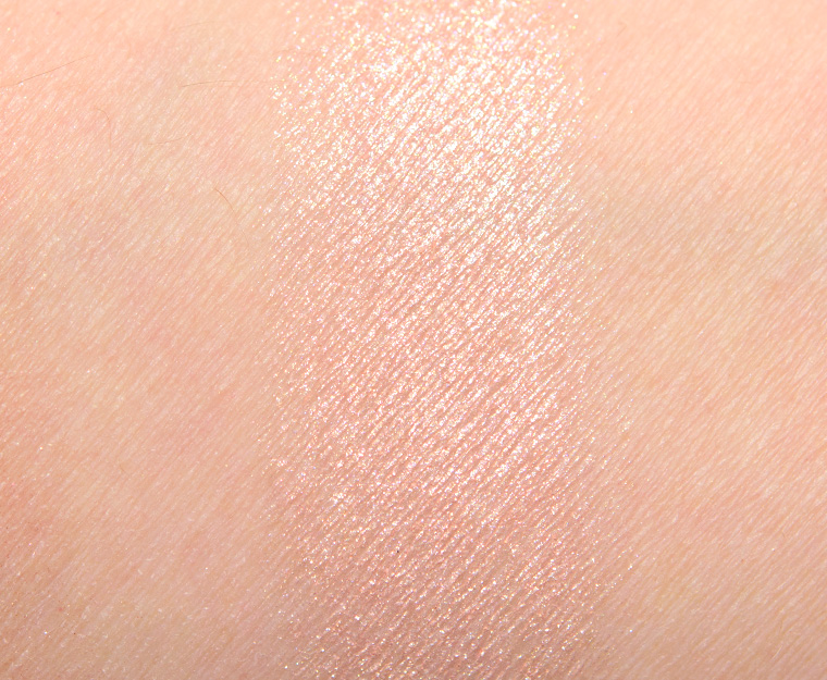 <p class="text-center">Becca Rose Quartz Shimmering Skin Perfector for Eyes</p>