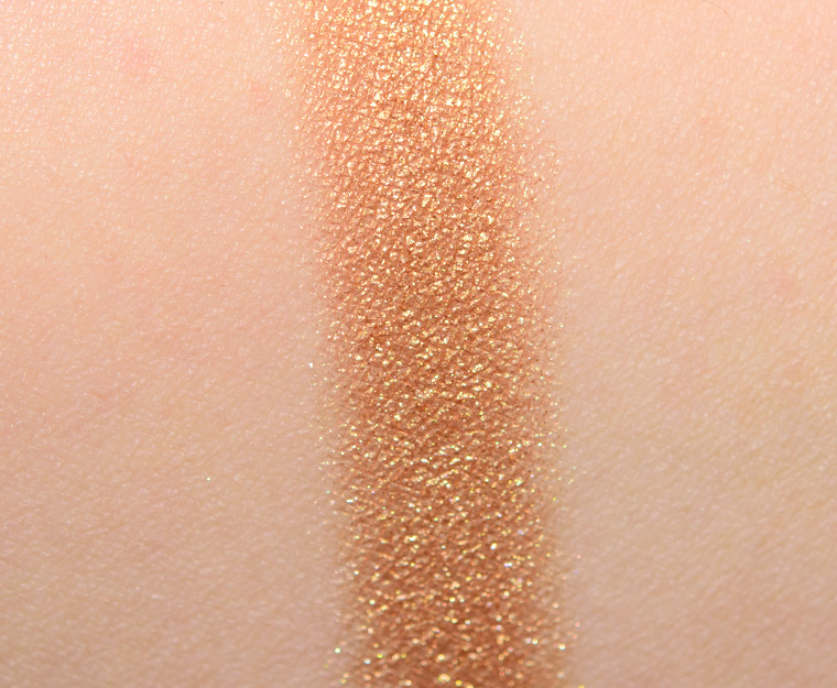 <p class="text-center">Becca Topaz Shimmering Skin Perfector for Eyes</p>