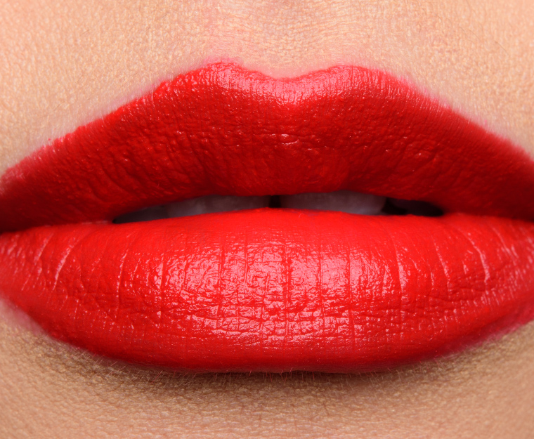 Burberry Regiment Red (37) Liquid Lip Velvet