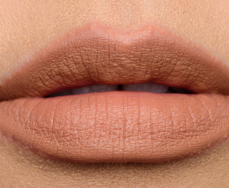 MAC A Girl's Got Needs Lipstick
