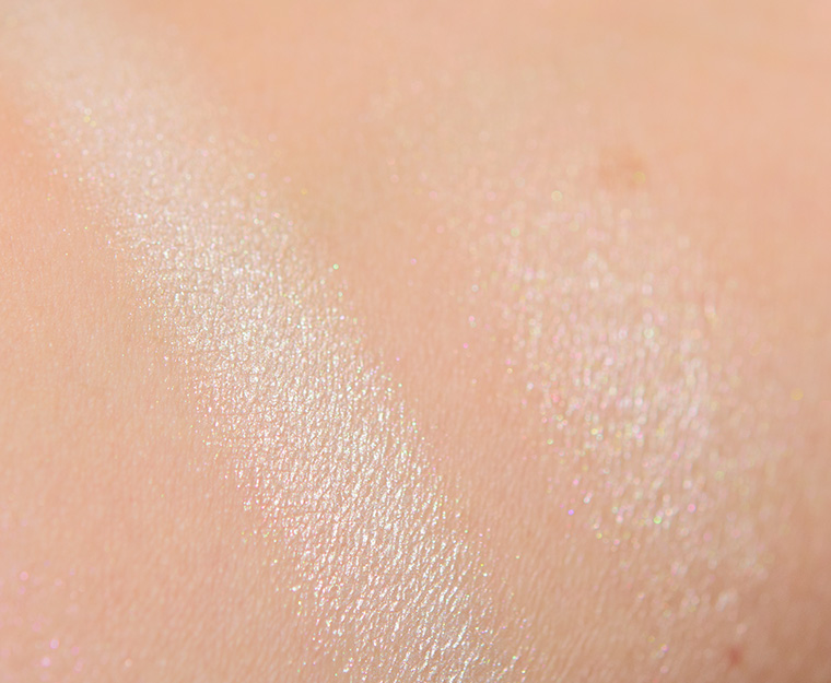 Milk Makeup White Holographic Highlighting Powder